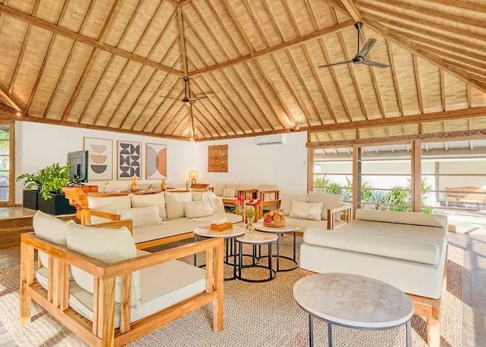 Venice - 2000m2 Garden Right Behind Seminyak